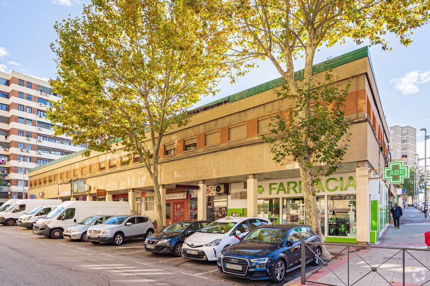 Calle Holanda, 2, Fuenlabrada, Madrid à louer - Photo du bâtiment - Image 1 de 2