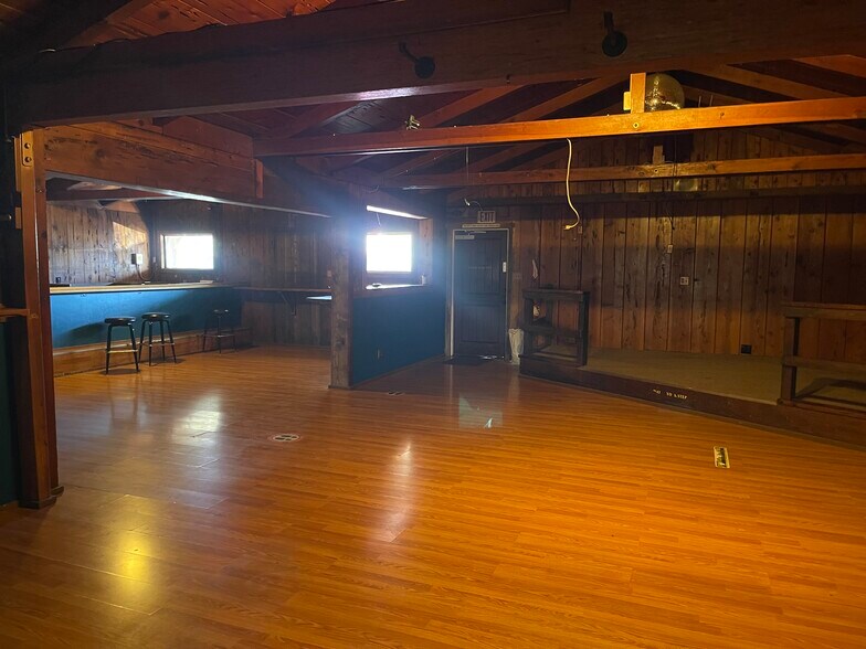2968 State Highway 49, Cool, CA à louer - Photo du bâtiment - Image 3 de 13