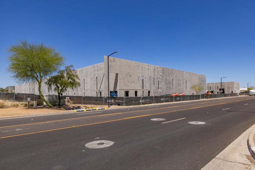 7550 N Glen Harbor Blvd, Glendale, AZ for lease - Construction Photo - Image 3 of 4