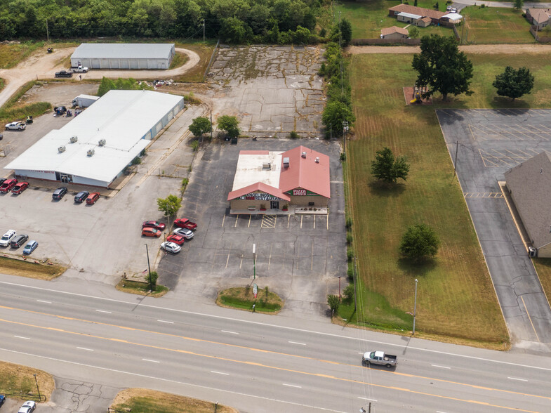 2001 E 412 Hwy, Siloam Springs, AR for sale - Building Photo - Image 1 of 1