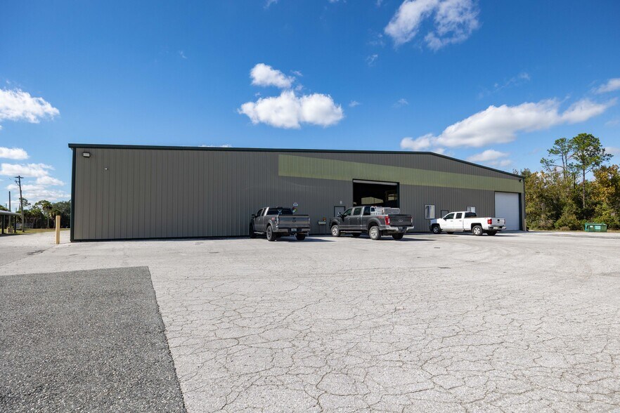 3710-3719 E Us-90, Lake City, FL à louer - Photo du bâtiment - Image 1 de 47