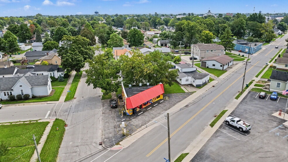 525 Lafayette Ave, Lebanon, IN for sale - Building Photo - Image 3 of 15