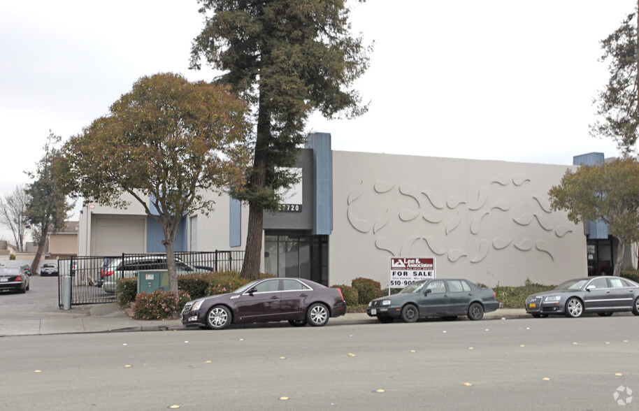 27720-27728 Industrial Blvd, Hayward, CA for sale - Primary Photo - Image 1 of 1