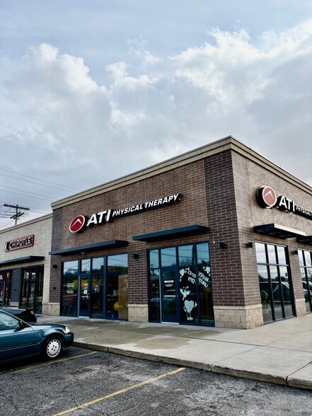 W Ireland Rd, South Bend, IN for lease - Building Photo - Image 3 of 12