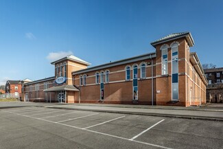 Plus de détails pour Rock Valley Way, Rochdale - Commerce de détail à louer