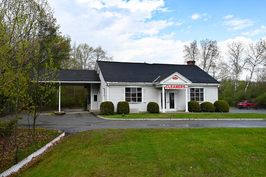 650 Portsmouth Ave, Greenland, NH à vendre - Photo du bâtiment - Image 2 de 9