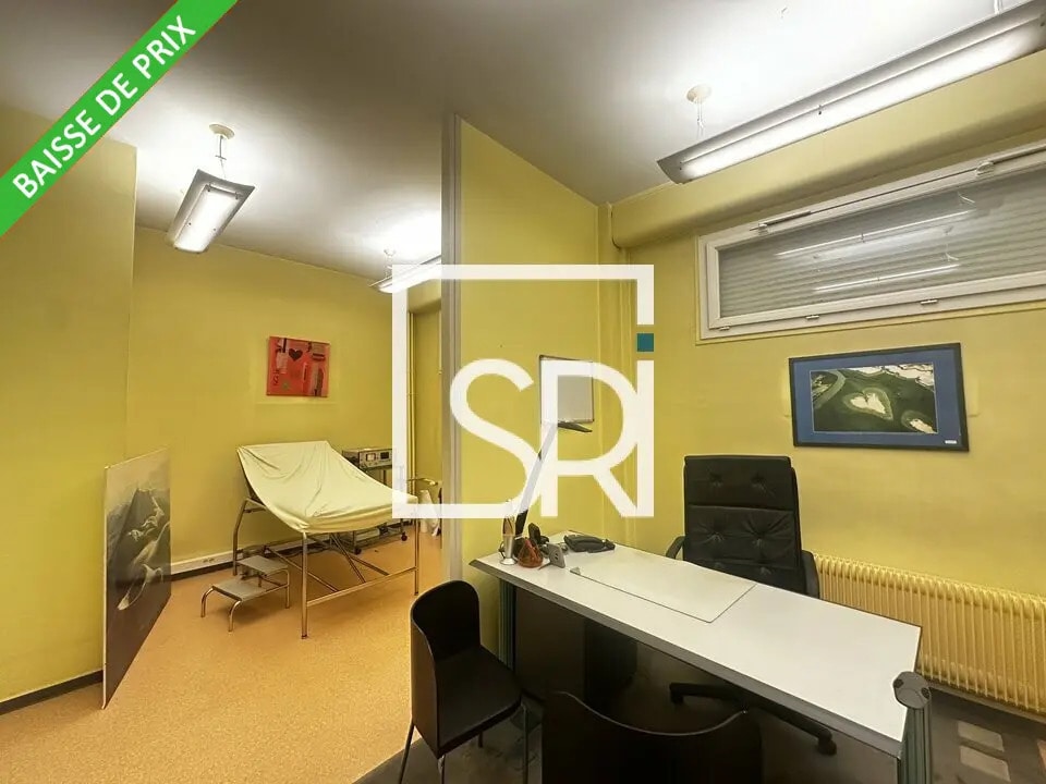 Office in Clermont-Ferrand for sale Primary Photo- Image 1 of 14