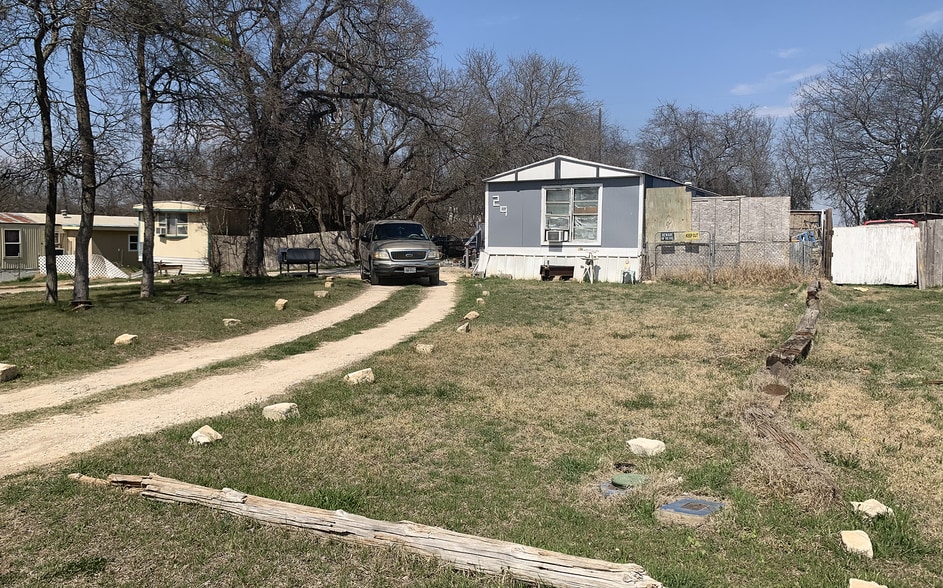 1705 FM 1670, Belton, TX for sale - Building Photo - Image 2 of 6