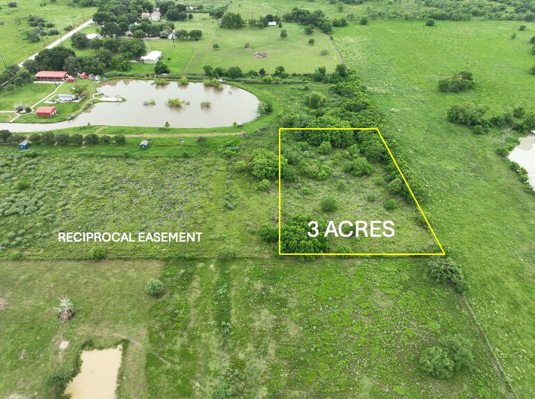7702 Vincik Ehlert Rd, Rosenberg, TX à vendre - Photo du bâtiment - Image 3 de 5