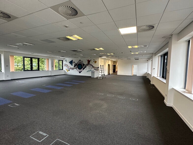 Bramah Ave, East Kilbride à louer - Photo du bâtiment - Image 2 de 7