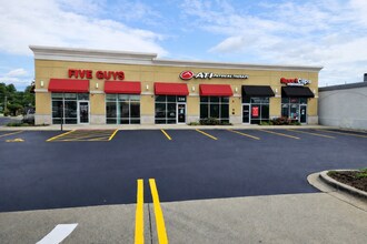 334-340 Ogden Ave, Downers Grove, IL à louer Photo intérieure- Image 1 de 3