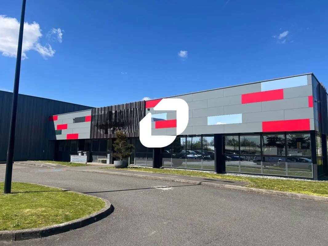 Office in Sainghin-en-Mélantois for lease Building Photo- Image 1 of 19