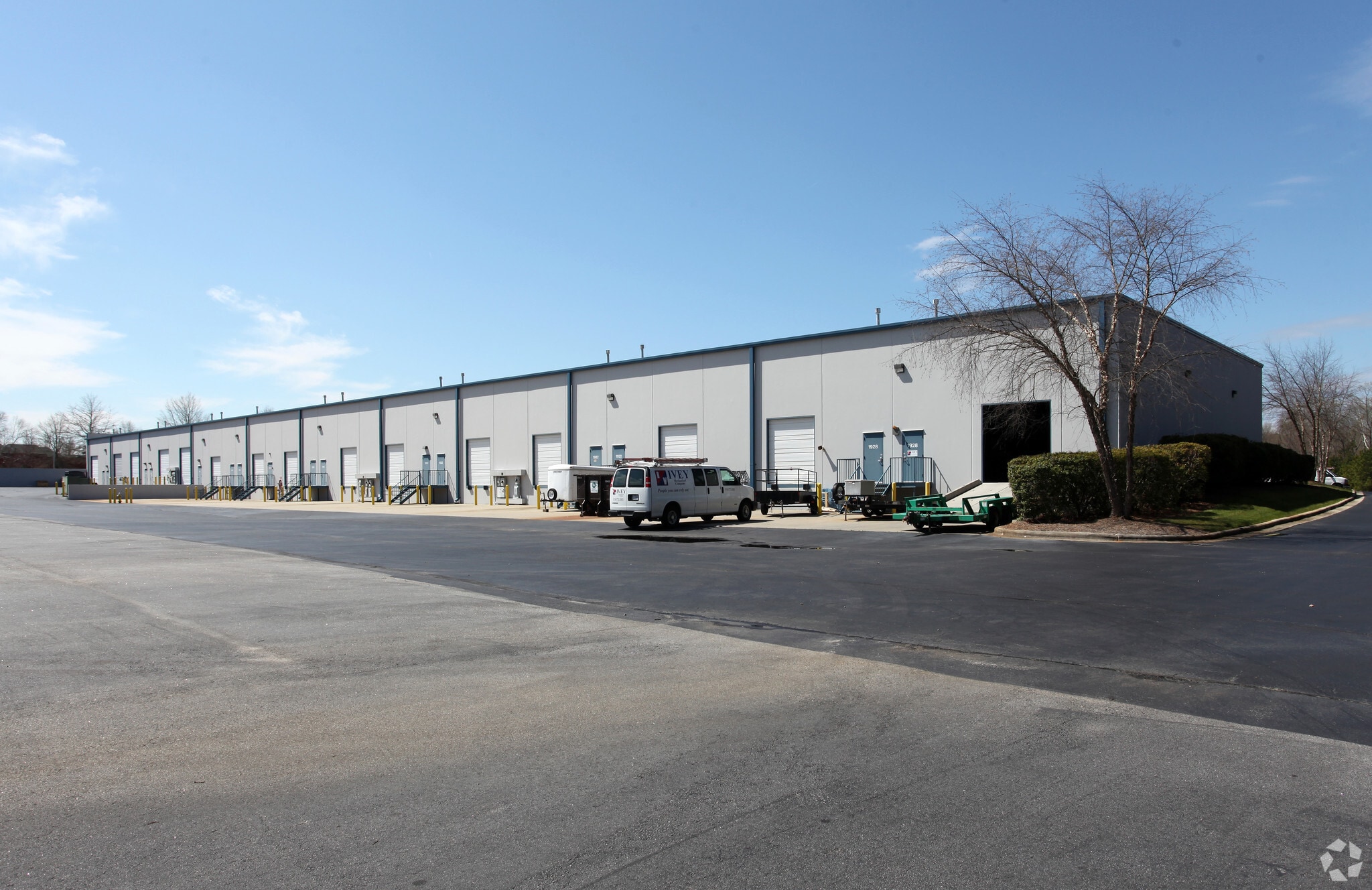 1900-1928 Garner Station Blvd, Raleigh, NC for lease Primary Photo- Image 1 of 7