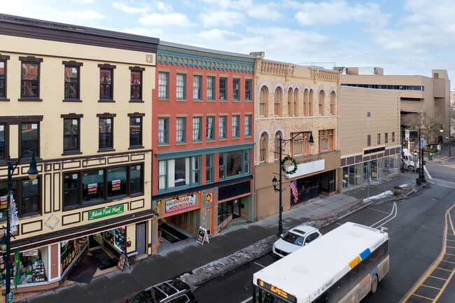 Plus de détails pour 40 Court St, Binghamton, NY - Multi-résidentiel aux enchères