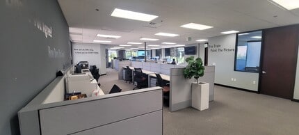 2415 Campus Dr, Irvine, CA for lease Interior Photo- Image 2 of 5