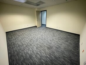 400 N Washington St, Falls Church, VA for lease Interior Photo- Image 2 of 6