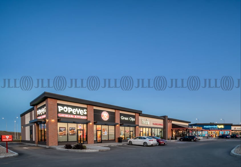 1820 Strachan Rd SE, Medicine Hat, AB for lease - Building Photo - Image 2 of 3