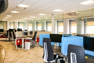 400 N Ashley Dr, Tampa, FL for lease Interior Photo- Image 2 of 8