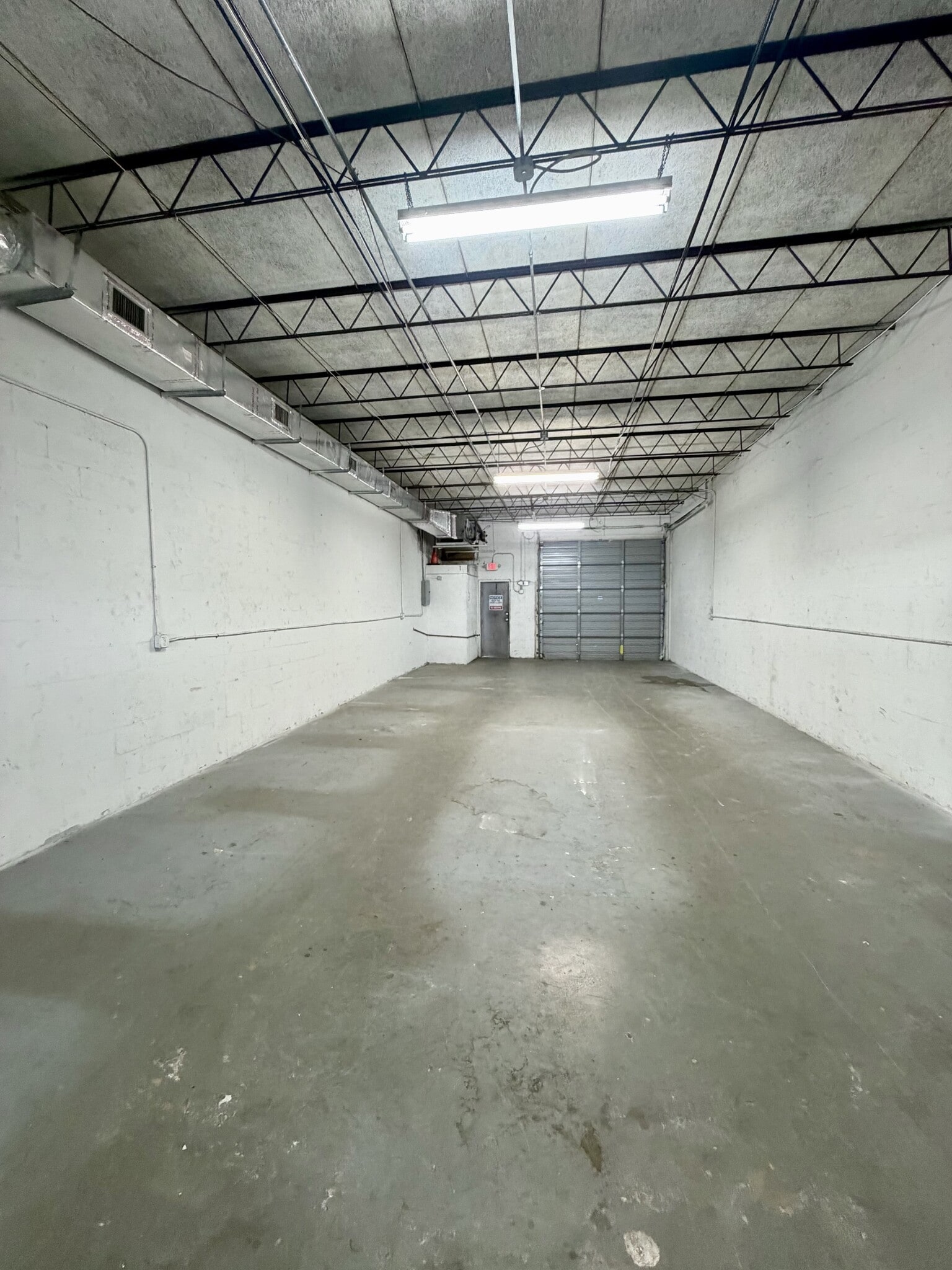 4861-4875 NE 12th Ave, Fort Lauderdale, FL for lease Interior Photo- Image 1 of 1
