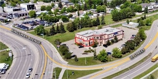 Plus de détails pour 11812 121 St NW, Edmonton, AB - Bureau/Commerce de détail à louer