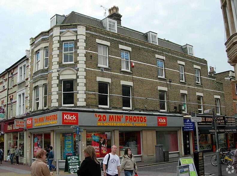 Weston Rd, Southend On Sea for lease - Building Photo - Image 2 of 4