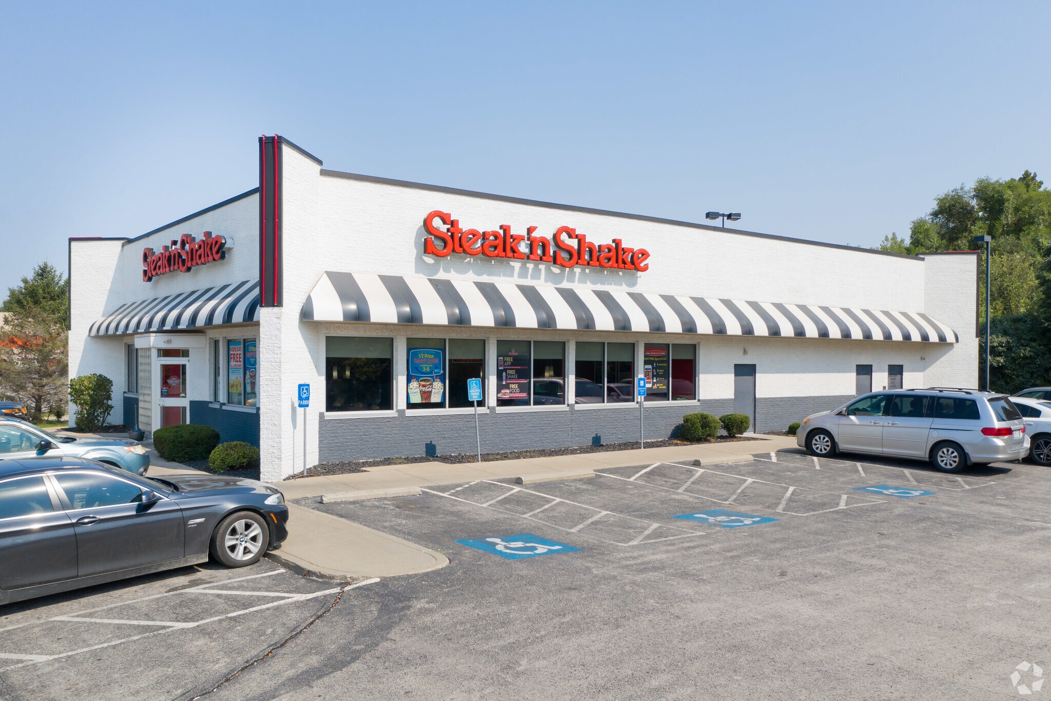 4929 N Old Pike Rd, Gladstone, MO à vendre Photo principale- Image 1 de 6