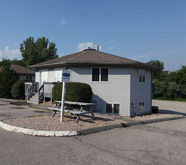 More details for Norwich Westerly Road Commercial Condos – Office/Retail for Sale, North Stonington, CT