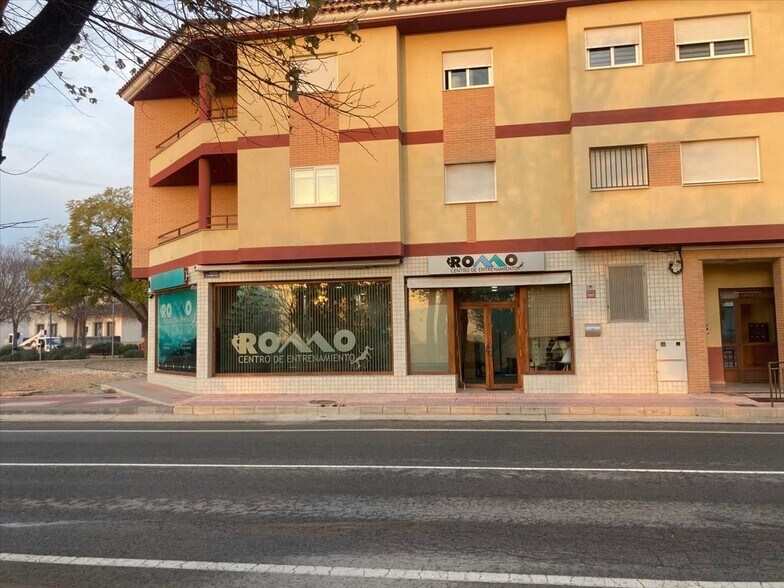Retail in Alhama de Murcia for sale - Building Photo - Image 1 of 14