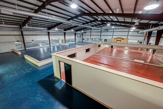 2202 Lone Oak Rd, Houston, TX for sale Interior Photo- Image 1 of 13