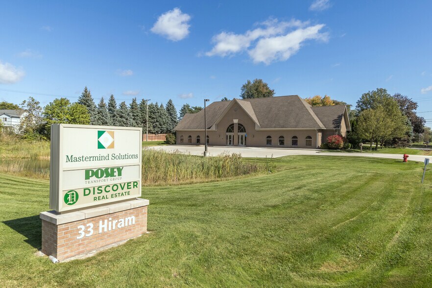 33 Hiram St, Lake Orion, MI à louer - Aérien - Image 2 de 8