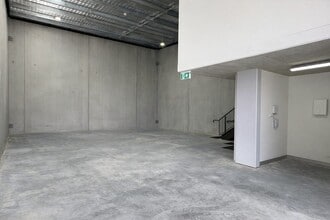 323B Chisholm Rd, Auburn à louer Photo intérieure- Image 2 de 2