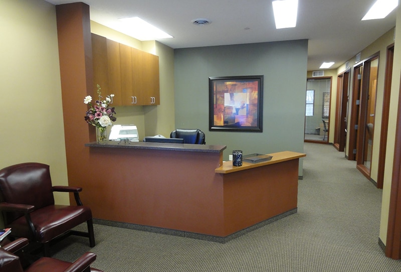 3525 Plymouth Blvd, Plymouth, MN for lease - Building Photo - Image 2 of 11