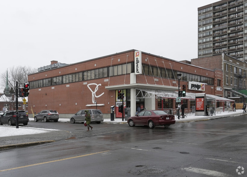 5585-5595 Av De Monkland, Montréal, QC à louer - Photo principale - Image 1 de 2