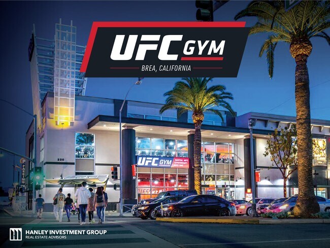 Plus de détails pour 220 S Brea Blvd, Brea, CA - Commerce de détail à vendre