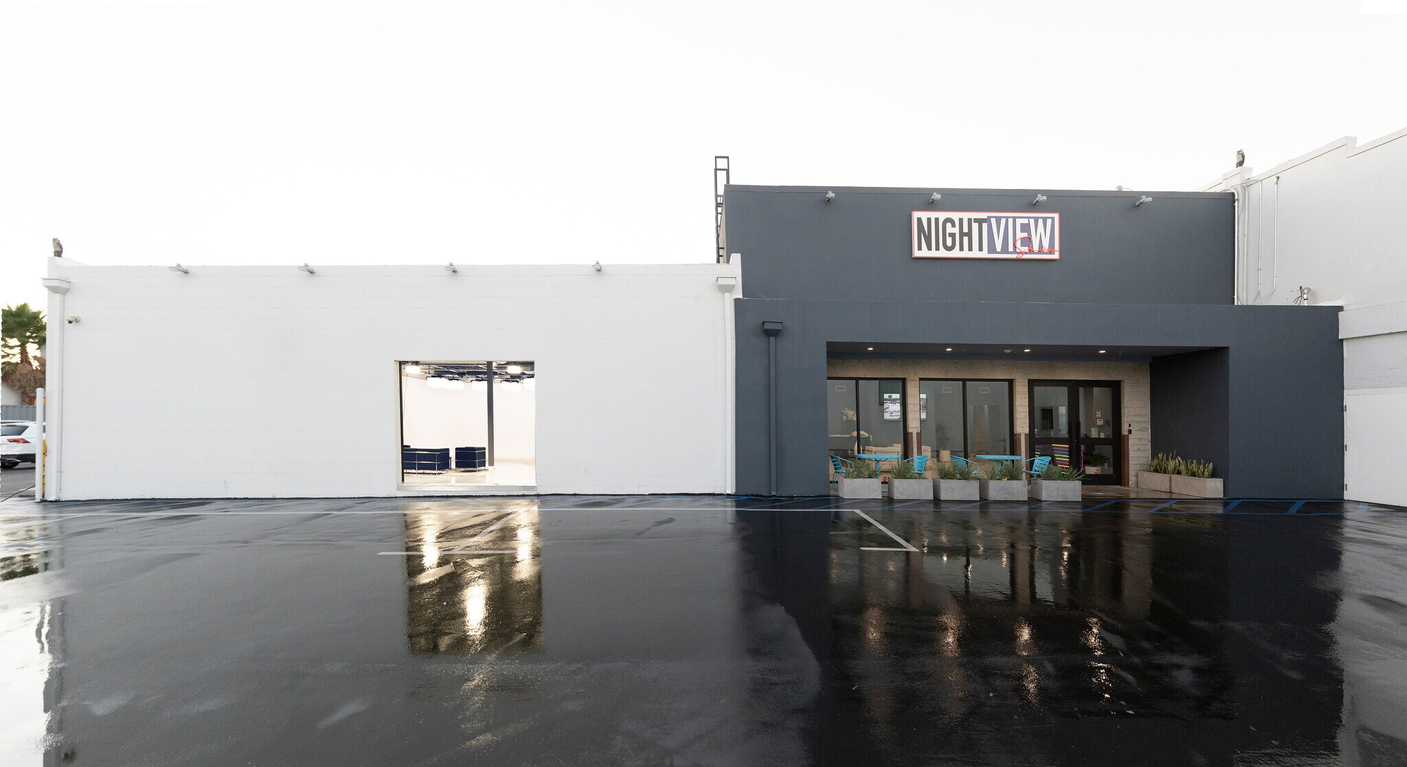 10824 Burbank Blvd, North Hollywood, CA à louer Photo du bâtiment- Image 1 de 34