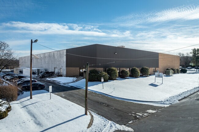 Plus de détails pour 8 Progress St, Edison, NJ - Industriel à louer