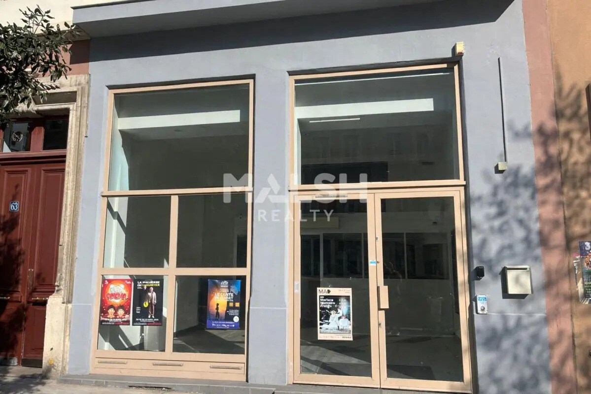 Retail in Villeurbanne for lease Building Photo- Image 1 of 13