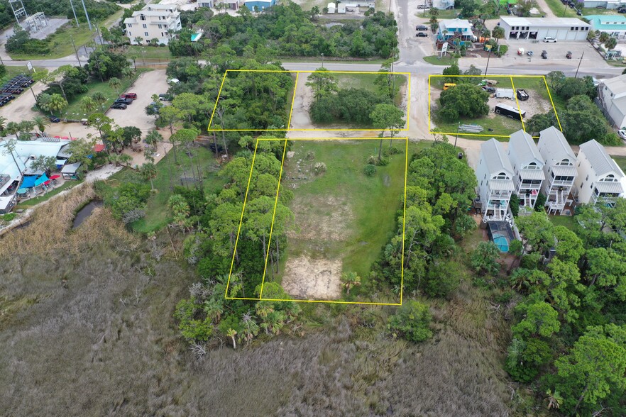 216 Bay Shore Dr, Eastpoint, FL à vendre - Aérien - Image 3 de 43