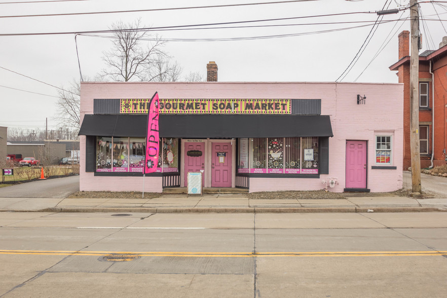 37917 Vine St, Willoughby, OH à vendre - Photo du bâtiment - Image 1 de 1