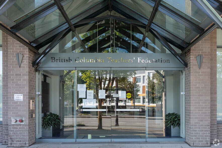 550 W 6th Ave, Vancouver, BC à louer - Photo du bâtiment - Image 3 de 5