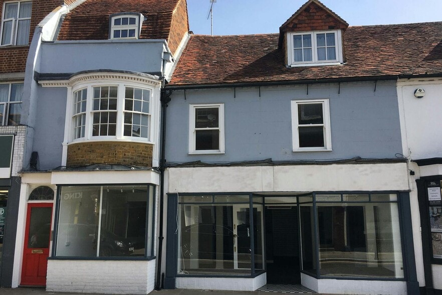 106-108 Guildford St, Chertsey à louer - Photo du bâtiment - Image 1 de 1