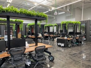 1305 W Auto Dr, Tempe, AZ for lease Interior Photo- Image 2 of 15
