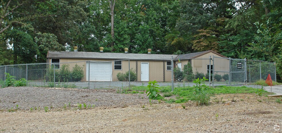 4038 Hartley St, Charlotte, NC à louer - Photo du bâtiment - Image 2 de 9