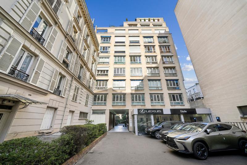 38 Rue Brunel, Paris for lease Building Photo- Image 1 of 17