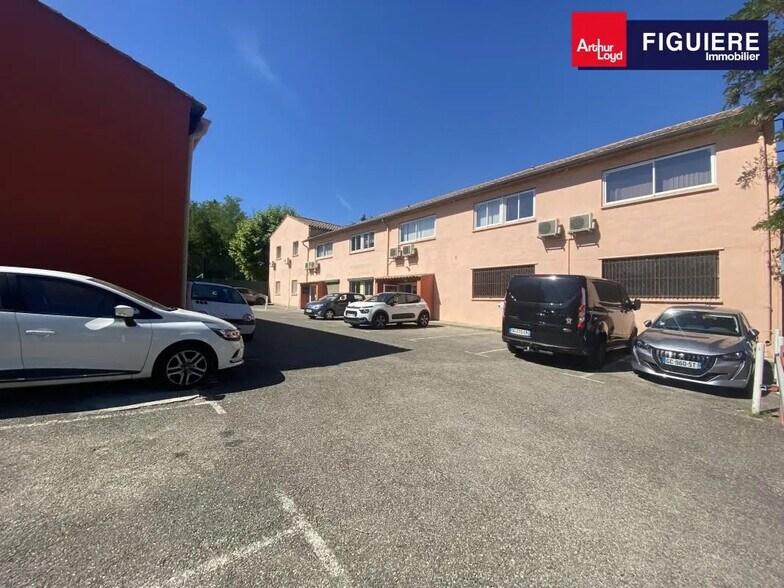 Office in Aix-en-Provence for lease - Building Photo - Image 3 of 7