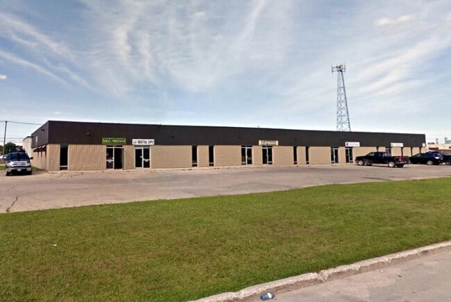 More details for 1057 Thomas Av, Winnipeg, MB - Flex for Lease