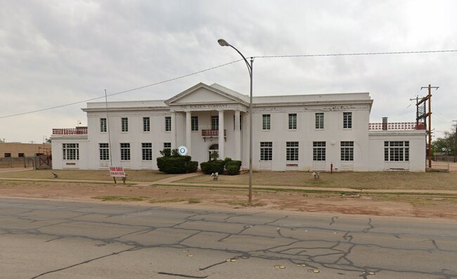 Plus de détails pour 309 S Pioneer Dr, Abilene, TX - Industriel à vendre