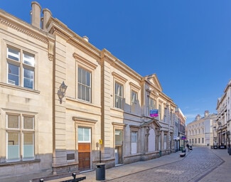 Plus de détails pour Trinity House Ln, Hull - Bureau à louer