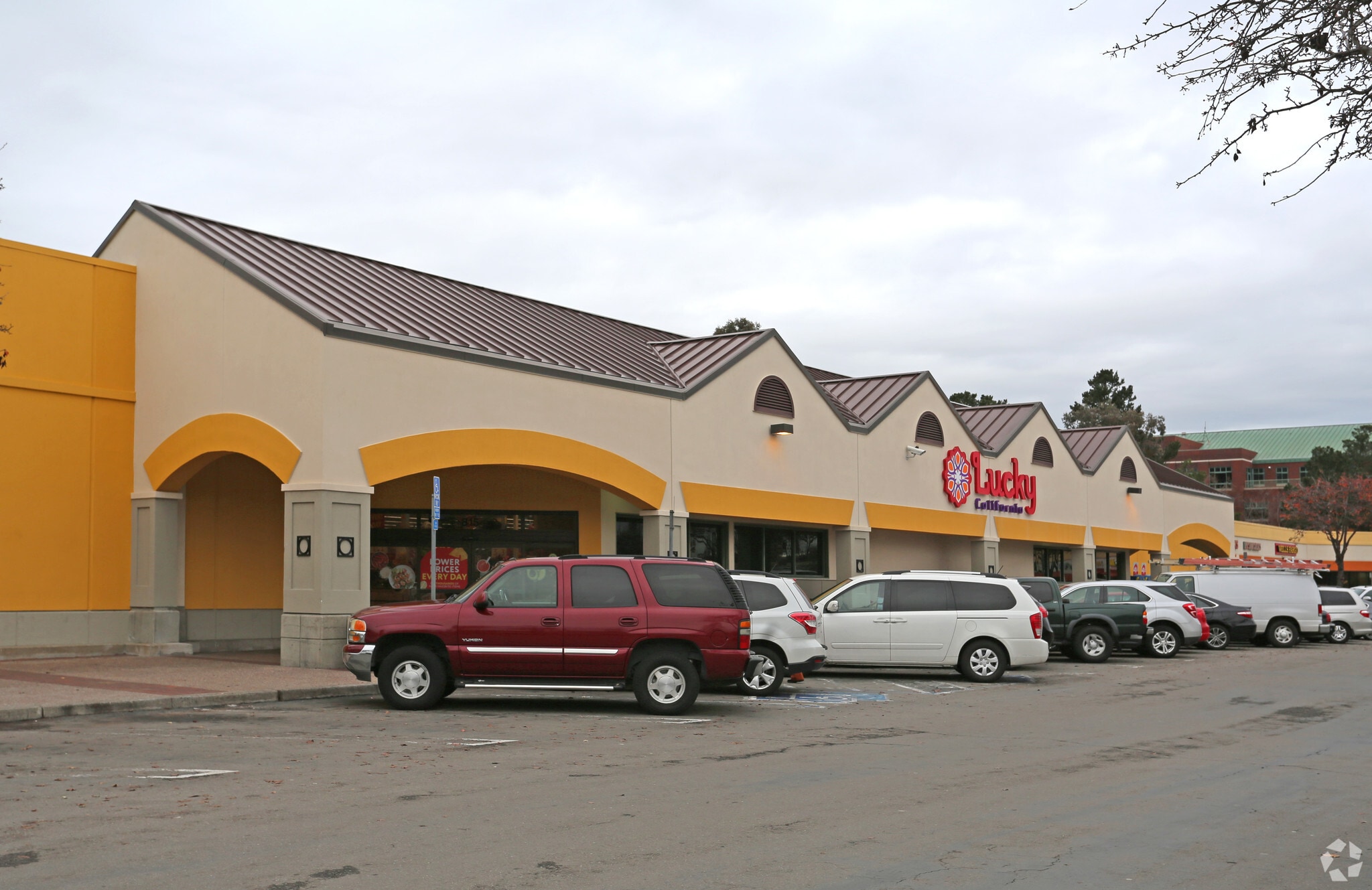 801-947 Marina Village Pky, Alameda, CA à louer Photo du bâtiment- Image 1 de 9