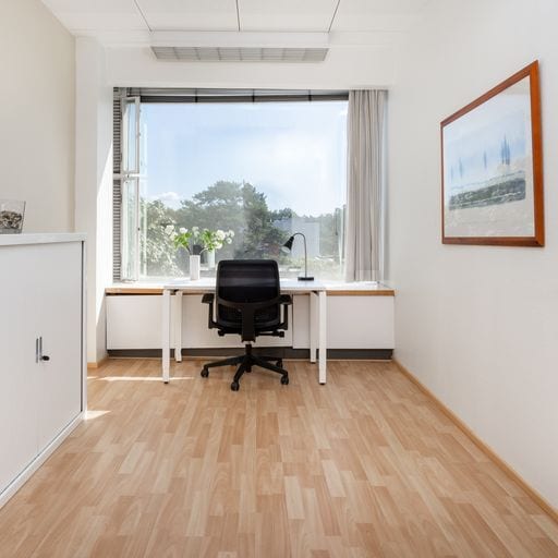 1000 2nd Ave S, North Myrtle Beach, SC for lease Interior Photo- Image 1 of 15